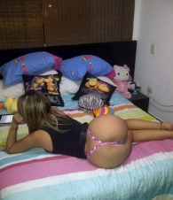 -.-..¡MUY CALIENTE. ME ENCANTA EL SEXO Y SOY PURO FUEGO!!! .. !,.,-