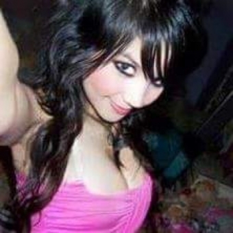 aracelly deliciosa pendeja greconiana adicta al sexo completita bebita