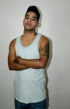 damian niño Scort lindo