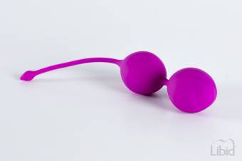 Bolas Chinas Suelo Pélvico Mujer de Silicona Médica, Bolas Kegel Color Fucsia Ultrasedosas Que Incluyen Un Sistema Nuevo de Rotación Interna de Pesos, de Libid Toys. Envíos a Granada