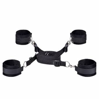 Bajo sistema de sujeción de esclavitud de cama con puños de mano Colección de esclavitud de puño de tobillo para pareja de hombres (negro). Envíos a Santa Cruz de Tenerife