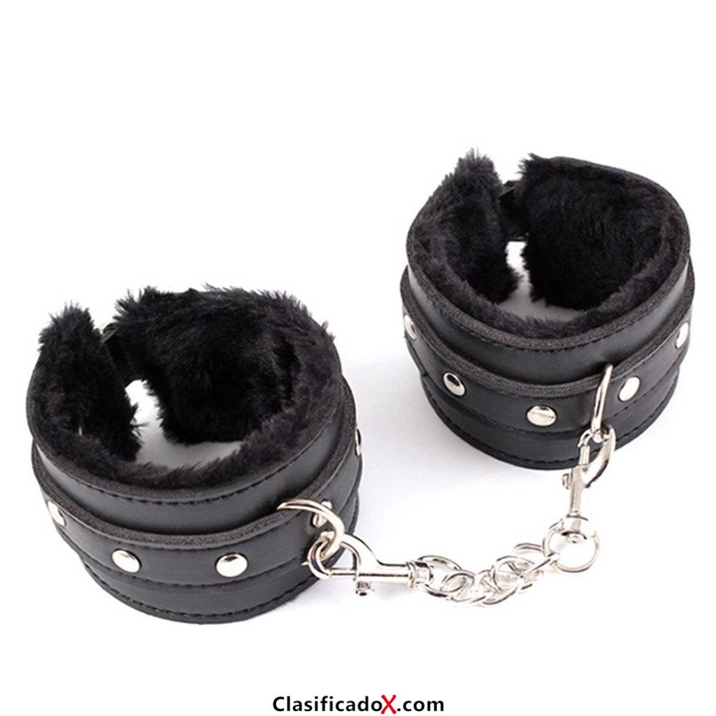Saphira Sextoys. Black Constraint set. Bondage. Handcuffs necklace leash mask whip rope. BDSM Esposas restringir restricciones. Envíos a Álava