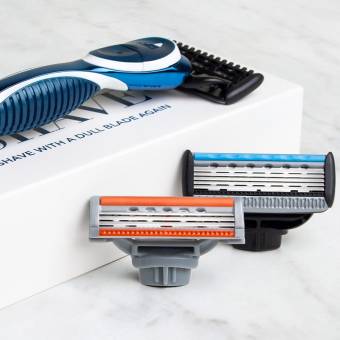 Cuchilla de afeitar QSHAVE, manual, para hombre, con 1 recambio de 3 cuchillas, 1 recambio de 5 cuchillas y 1 mango. Envíos a Pontevedra