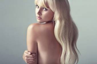 Carla, chica sensual con pechos naturales