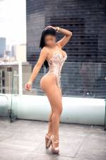 Soy Angela hermosa complaciente para caballeros exigentes