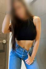 Soy Venice escort teen fresita me enseñas cosas nuevas papi