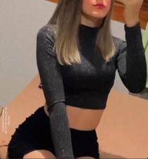 BELLA SEXY MULTIORGASTIMA FETICHISTA DISFRUTA