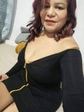 Dora abuelita consentidora tierna y cariñosa