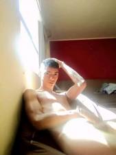 Soy alex joven dotado lechero