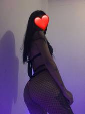 HOLA SOY POCAHONTAS UNA LINDA CHICA DE 18 AÑOS DISPUESTA A CPLACERTE COMO LO MER