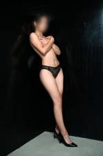 Soy Sherlyn escort teen petite caliente y atrevida
