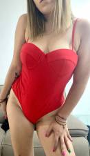 Ven disfruta mi cuerpo; marilu