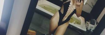 TE HAS TOPADO CON UNA GUAPÍSIMA MUJER QUE TE SORPRENDERÁ CON SU PASIÓN