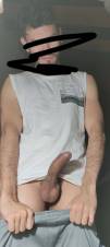 Lindo tipo bisexual en busca de amante virtual