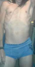 Chico ofrece servicios eroticos