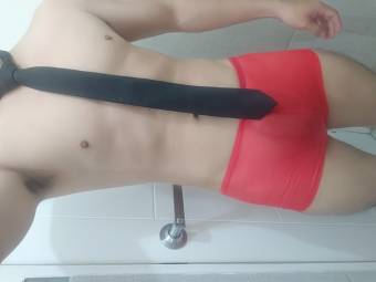 Darius, Striper masculino para dama.