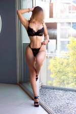 Soy una EXCELENTE mujer de BUEN CUERPO y ademas RUBIA