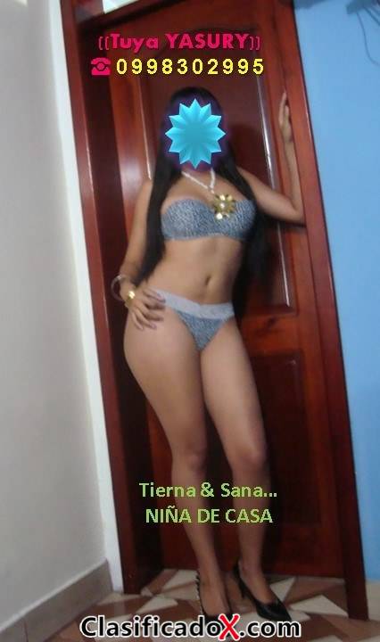 Estoy en mi casita ¡HACIENDO DE NIÑA BUENA…! Y si me invitas ¡PUEDO SER TU NIÑA MALA…!
