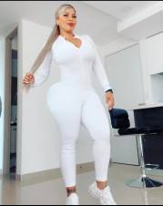KATHERINE EN SU PISO TE SORPRENDE