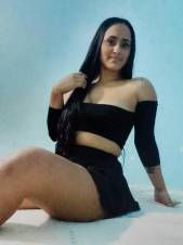 CARLA, UNA HERMOSA CHICA COLOMBIANA