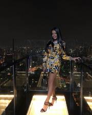 MI NOMBRE ES VALENTINA ESTOY RECIEN LLEGADA A BARCELONA QUIERO QUE DISFRUTEMOS DE TODA MI ALEGRIA ,SOY UNA CHICA EXTROVERTIDA TE AIMAS A CONOCERME  AM