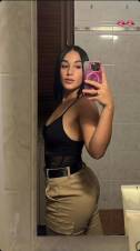 ISABELLA ES TODA UNA SEXY CHICA