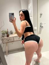 SOY VANESA UNA ENCANTADORA CHICA ESCORT