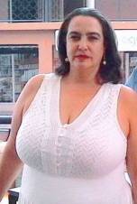 Madura busca grupo de hombres