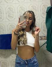 AQUI ESTA TU LOCA PERRA MASOQUISTA