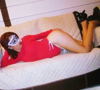 QUÉDATE CON ALGUIEN REAL COMO YO ROXANNA RODRÍGUEZ DISPONIBLE