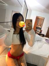 Dianita otra niña de casa de 18 años de lo mas top