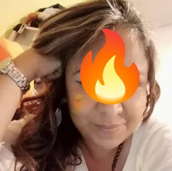 CHAPARRITA VOLUPTUOSA DESEA TU LECHE