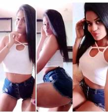 La morena bella
