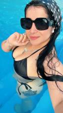 Pequeña y culona colombiana