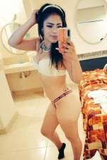 Soy muy complaciente y disfruto darte placer