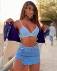 la maravillosa bianca cuerpo esbelto… suave piel canela, amorosa y carismática chica morena que desea pasar unas horas de mucha seducción y pasión al