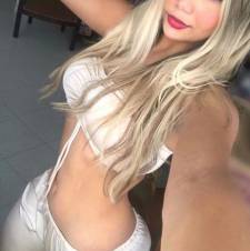 SOY UNA MUJER MUY GUAPA BUEN CUERPAZO / / /