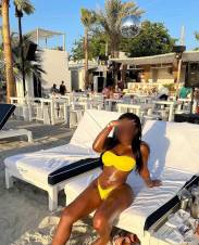 ENCANTADORA MORENA ES TODA TUYA