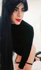 RICA TRANS CON POLLA DURA Y FIESTERA....