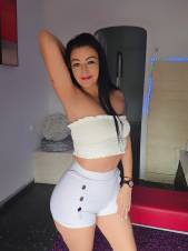 BOMBON MUY EDUCADA Y ALEGRE 24HRS TANIA