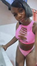 Estoy con la polla bien durita disponible