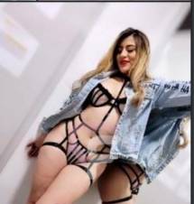 NGIE SENSUAL Y SEXI MASAJISTA COLOMBIANA