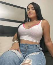 Estoy yo solita esperándote en casa. . . follamos?