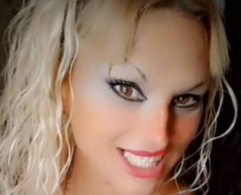 Muñeca jovencita ama lady Victoria