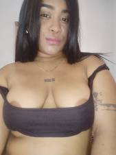 Soy iris amor una rica costeña culona con una tetas ricas hablame te gustará
