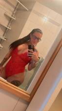 MASAJISTA COLOMBIANA HERMOSA Y MENTE ABIERTA