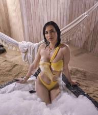 MERY CHICA CON MUCHA CAÑA