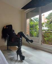 Domina Susana.Escucho proposiciones de viaje a tu ciudad