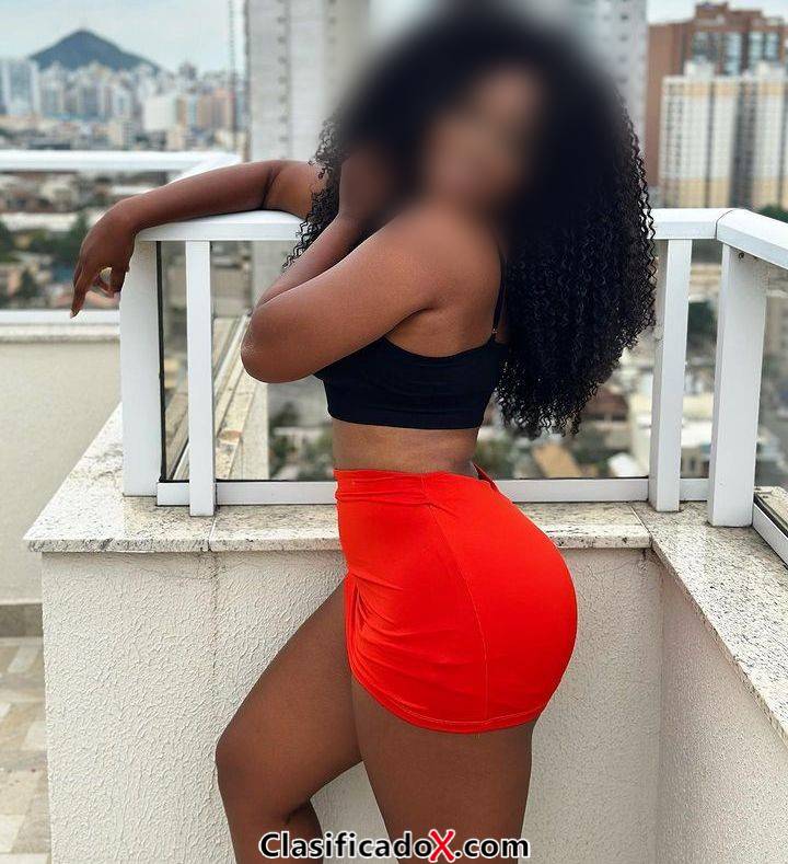 TURISTA COLOMBIANA RECIEN LLEGADA