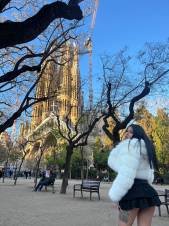 SOY UNA CHICA COLOMBIANA CON 19 AÑITOS MIS AMORES